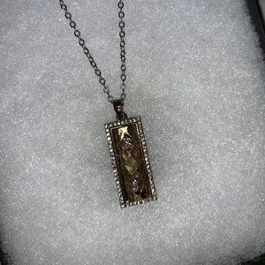 Vintage Pendant Necklace